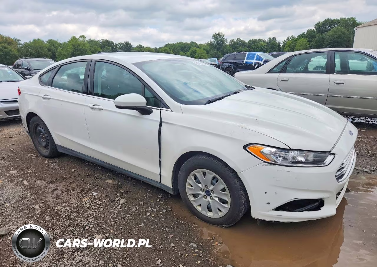 FORD FUSION S VIN:3FA6P0G7XDR167292 - 4