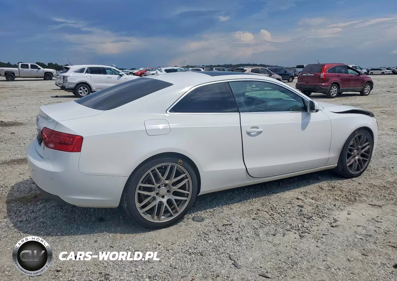 2013 Audi A5 Premium Plus VIN:WAULFAFR3DA028640 - 3