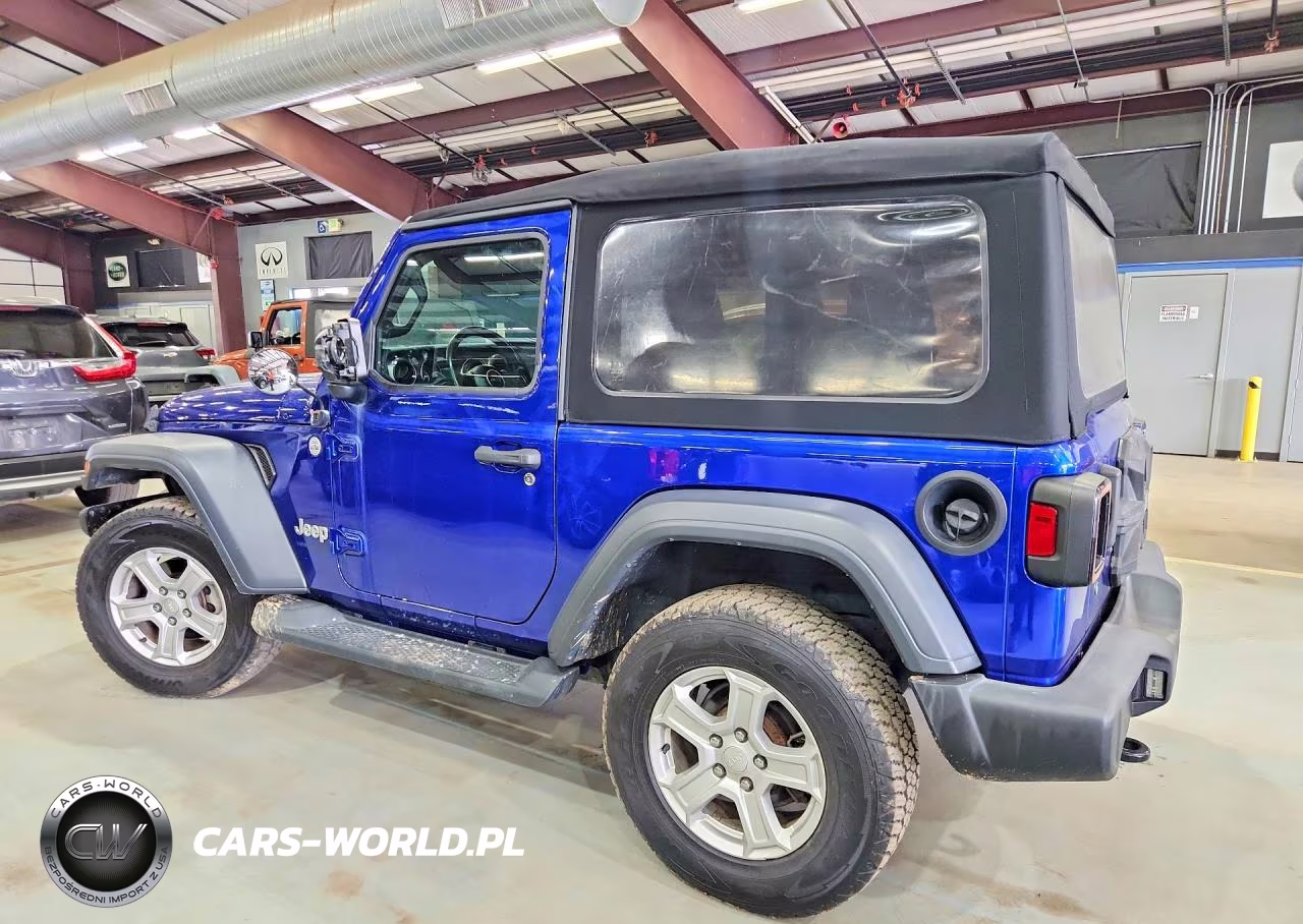 2018 Jeep Wrangler Sport VIN:1C4GJXANXJW236927 - 2