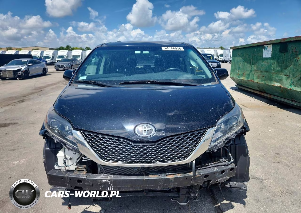 2015 Toyota Sienna VIN:5TDXK3DC0FS676369 - 5