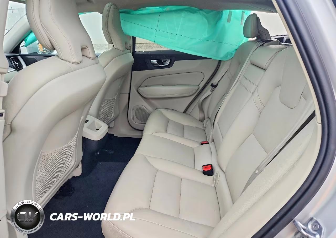 2019 Volvo Xc60 T5 VIN:LYV102RK3KB293046 - 11