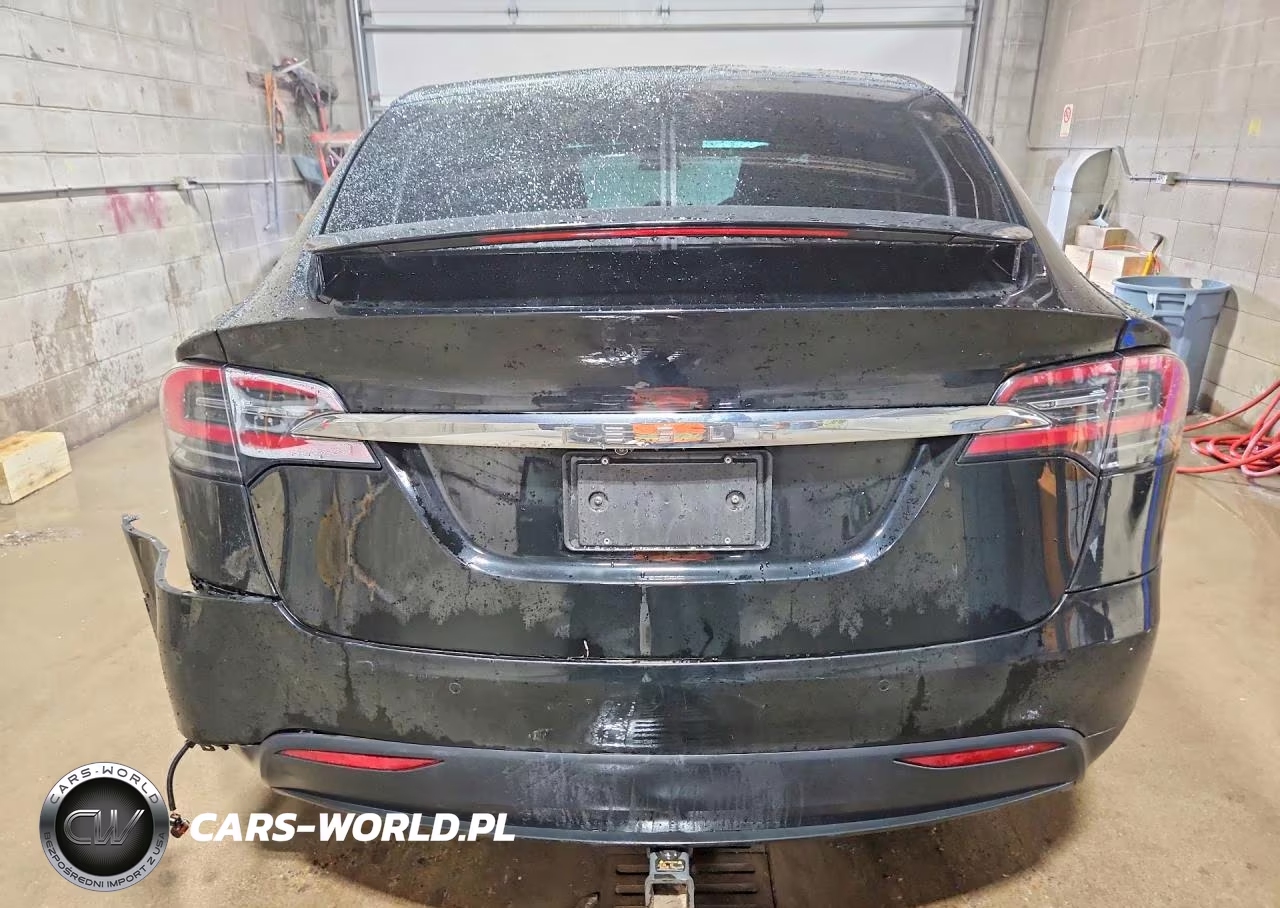 2018 Tesla Model X VIN:5YJXCAE26JF104047 - 6