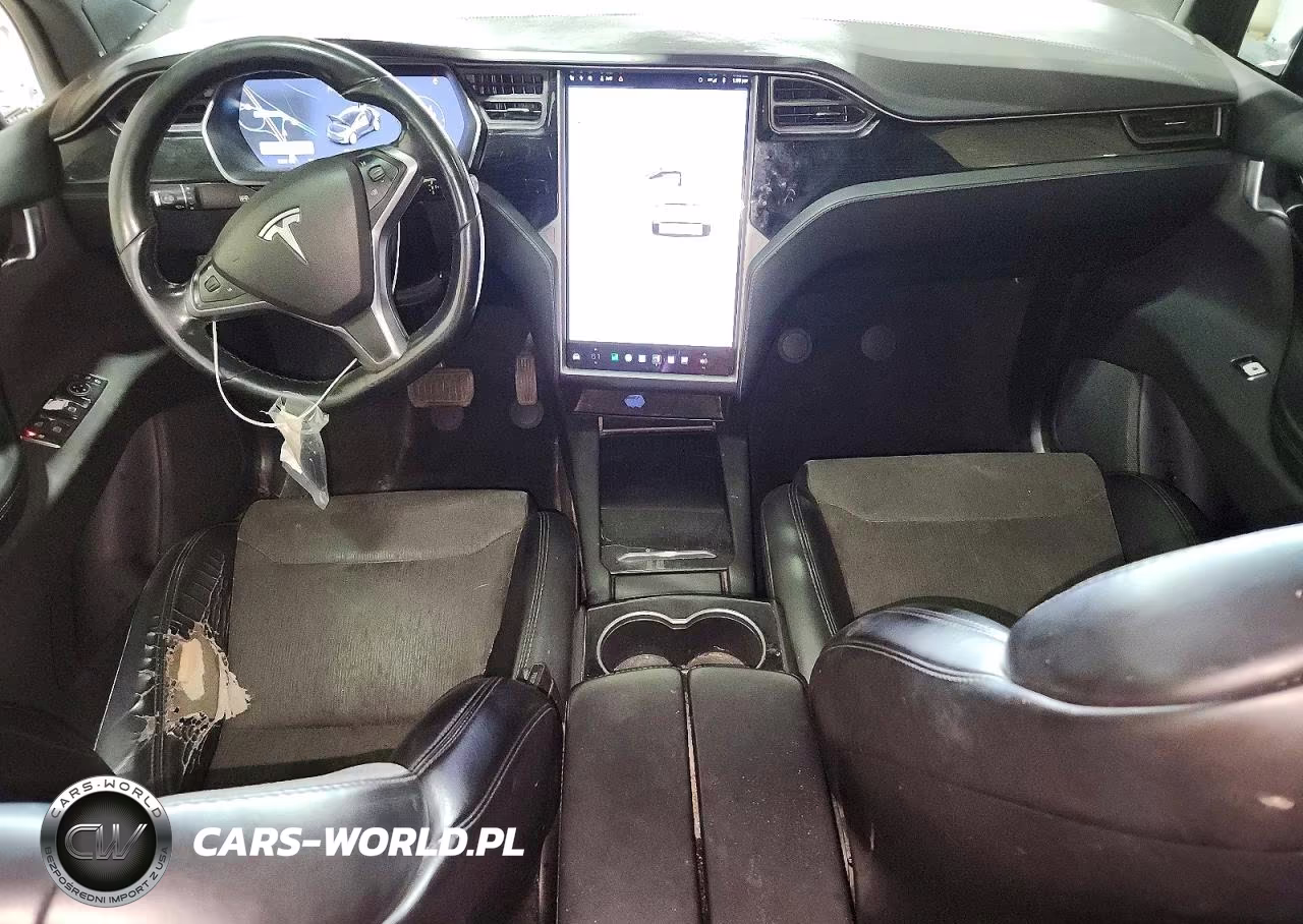 2018 Tesla Model X VIN:5YJXCAE26JF104047 - 8