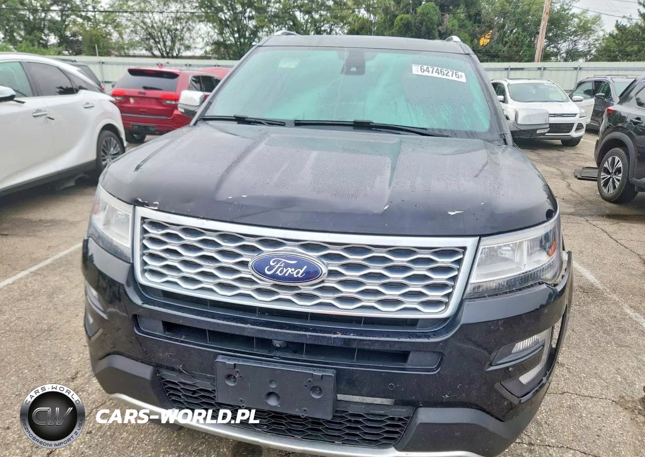 2017 Ford Explorer Platinum VIN:1FM5K8HT1HGD83345 - 5