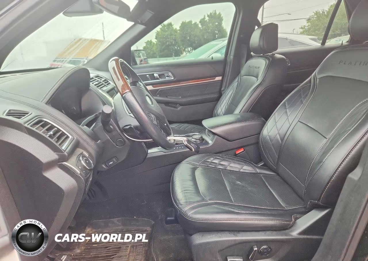 2017 Ford Explorer Platinum VIN:1FM5K8HT1HGD83345 - 7