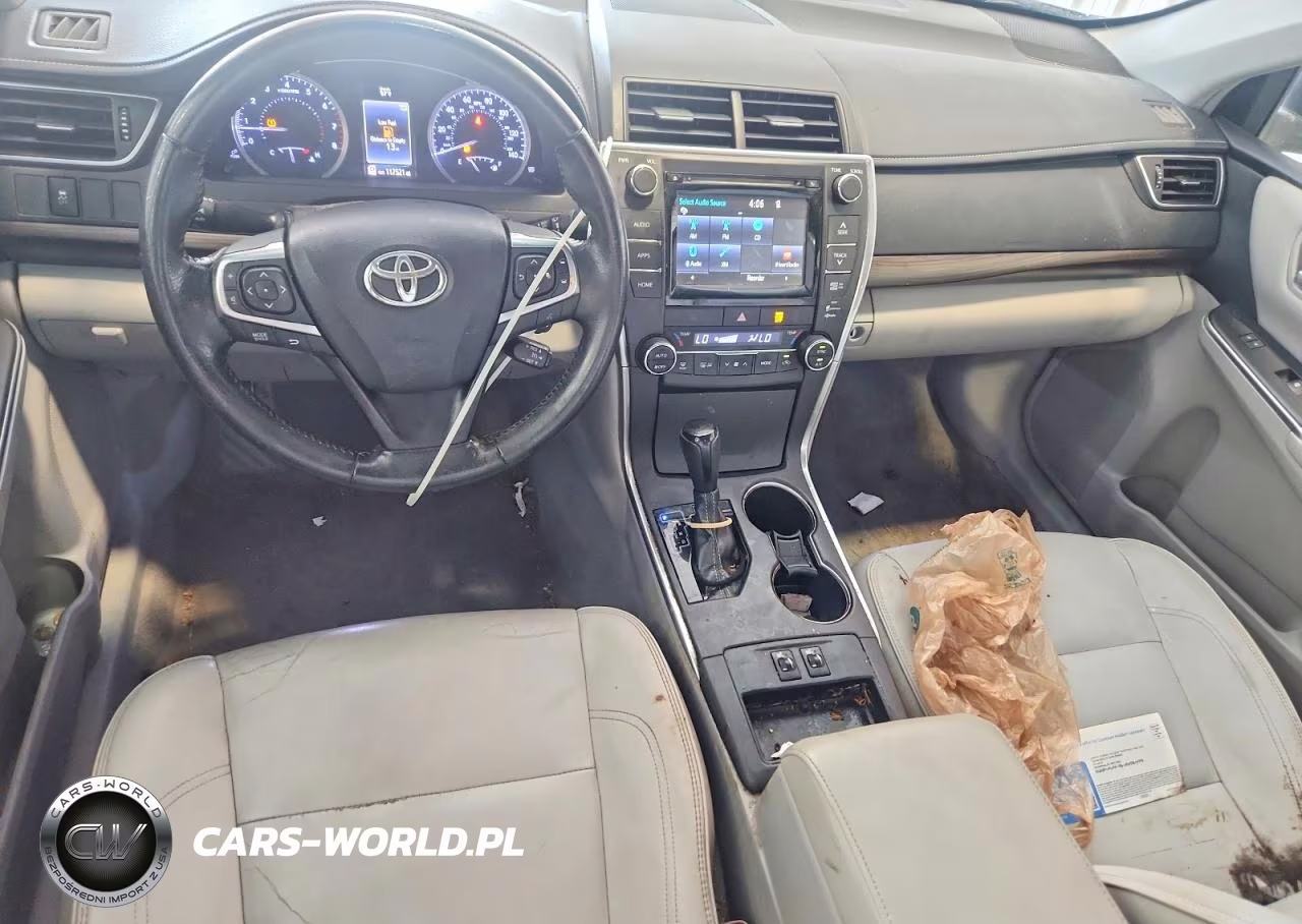 2015 Toyota Camry Xle VIN:4T1BF1FK6FU105290 - 8