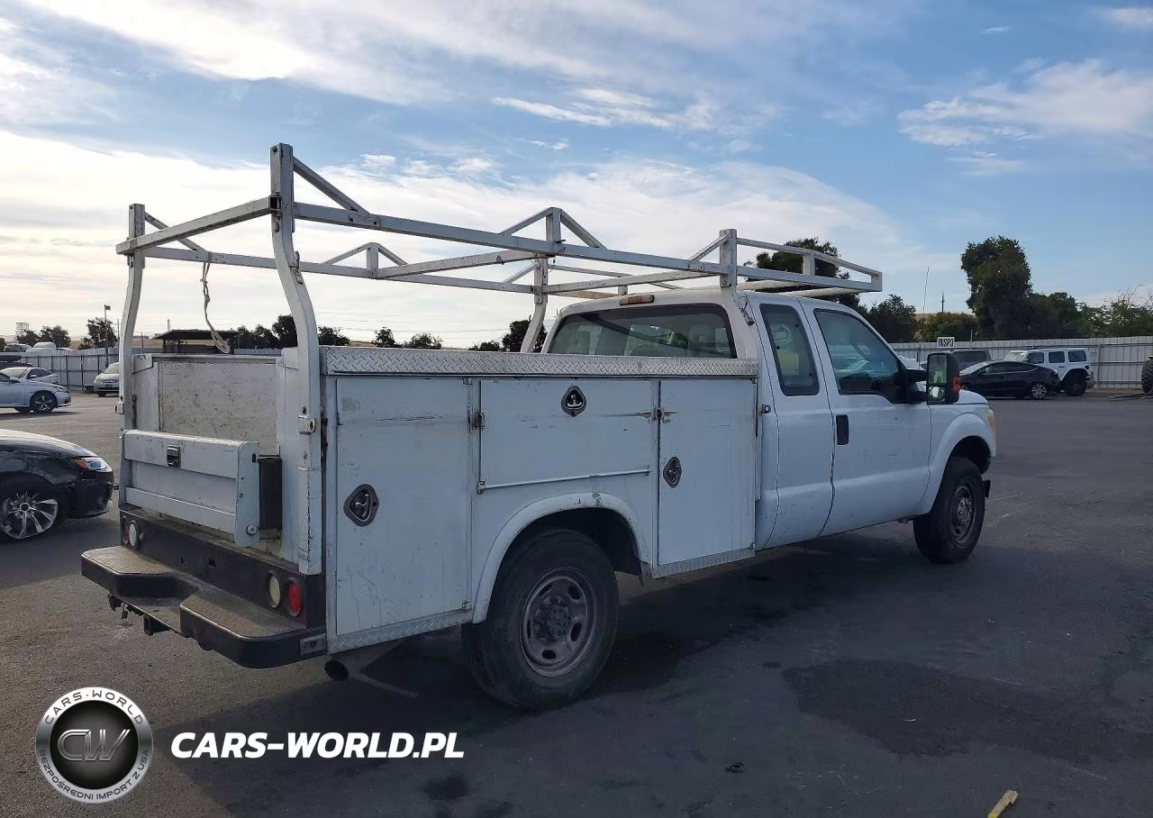 2011 Ford F250 Super Duty VIN:1FD7X2A64BEB01276 - 3