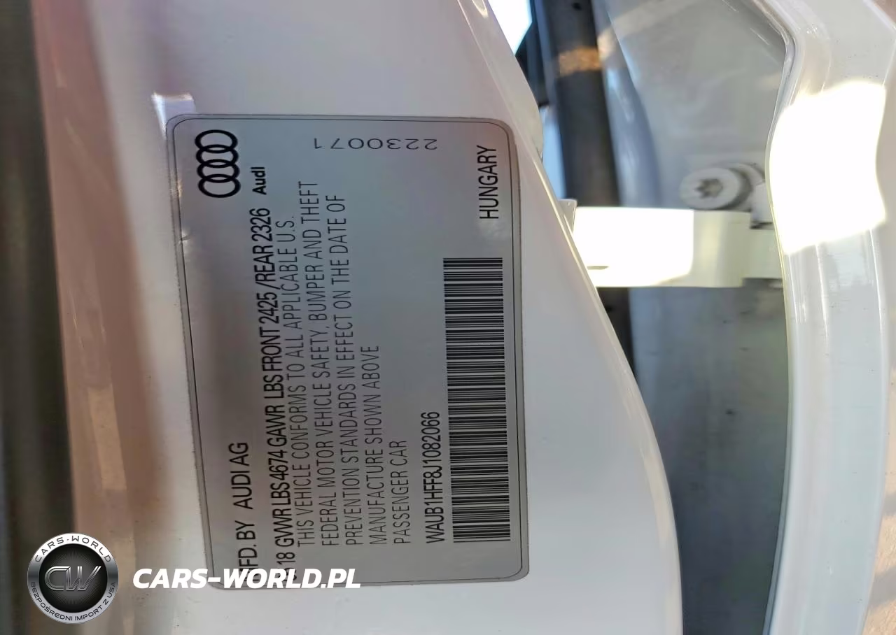 2018 Audi S3 Premium Plus VIN:WAUB1HFF8J1082066 - 12