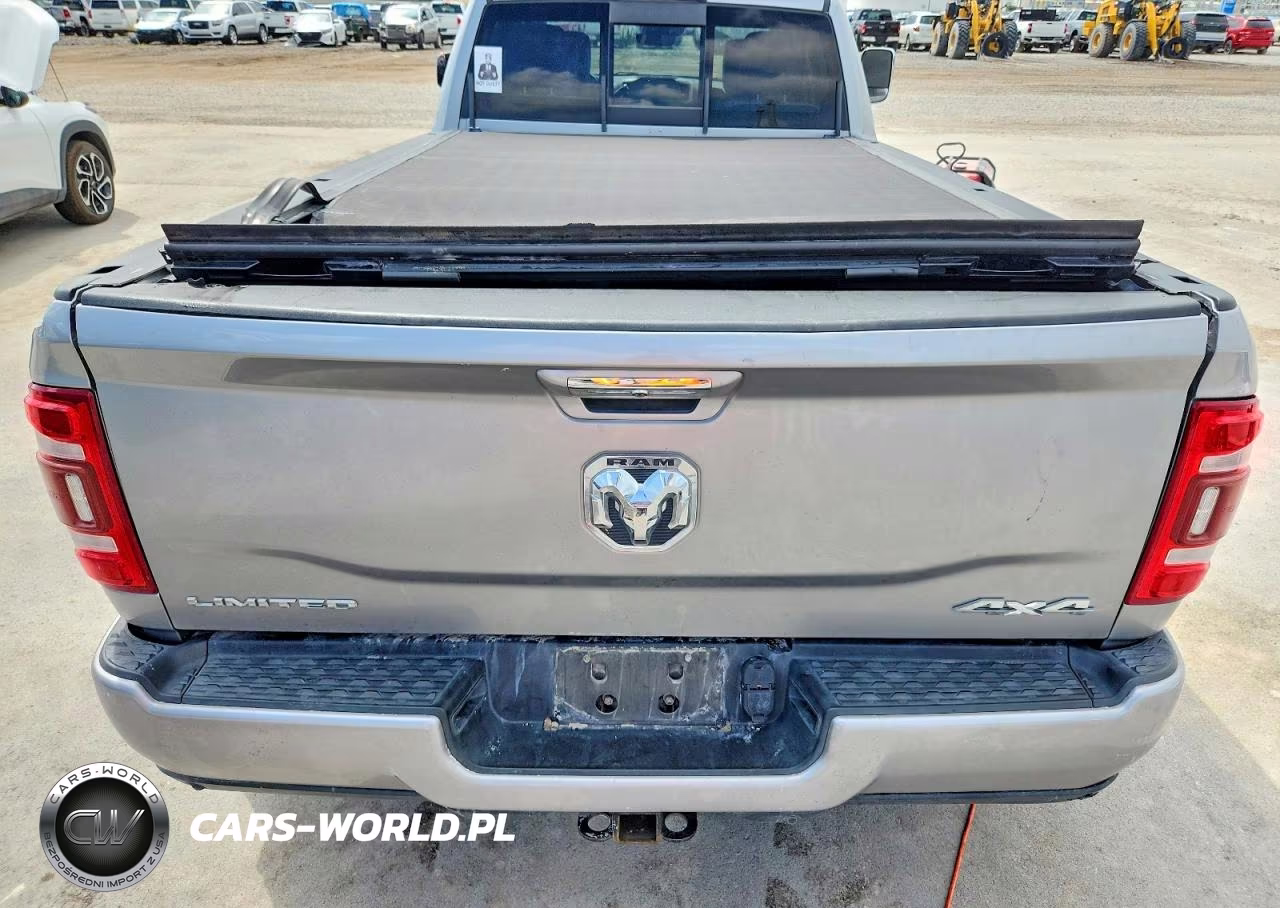 2019 Ram 3500 Limited VIN:3C63RRRL5KG584731 - 10