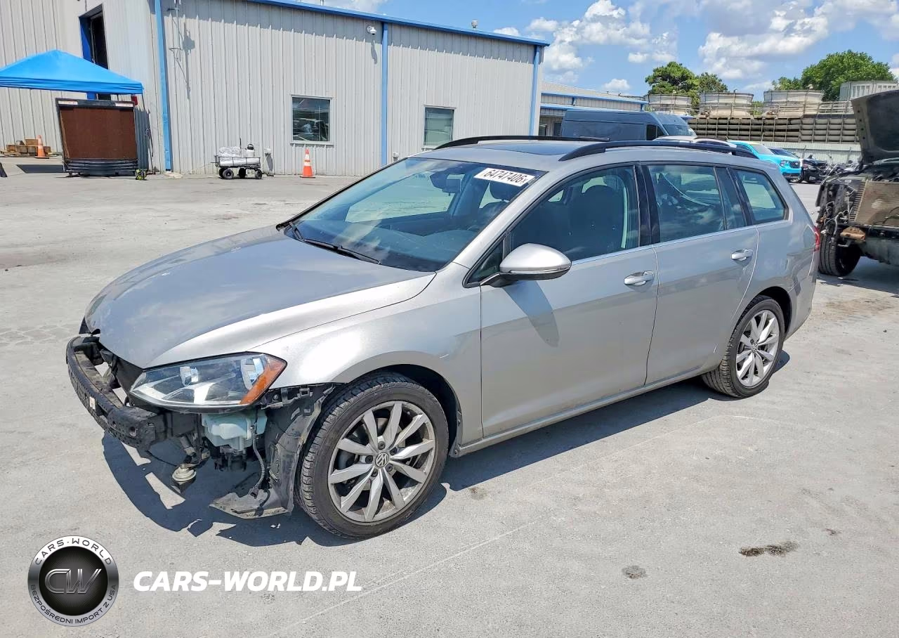2017 Volkswagen Golf Sportwagen S