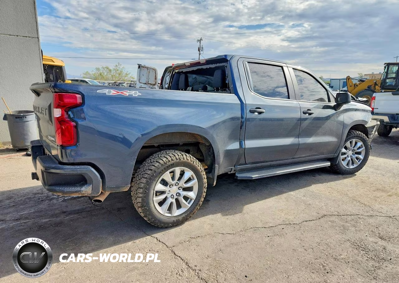 2022 Chevrolet Silverado Ltd K1500 Custom VIN:1GCPYBEK2NZ119409 - 3