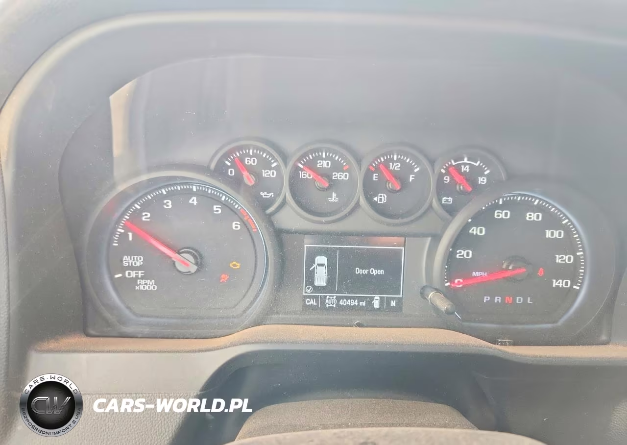 2022 Chevrolet Silverado Ltd K1500 Custom VIN:1GCPYBEK2NZ119409 - 9