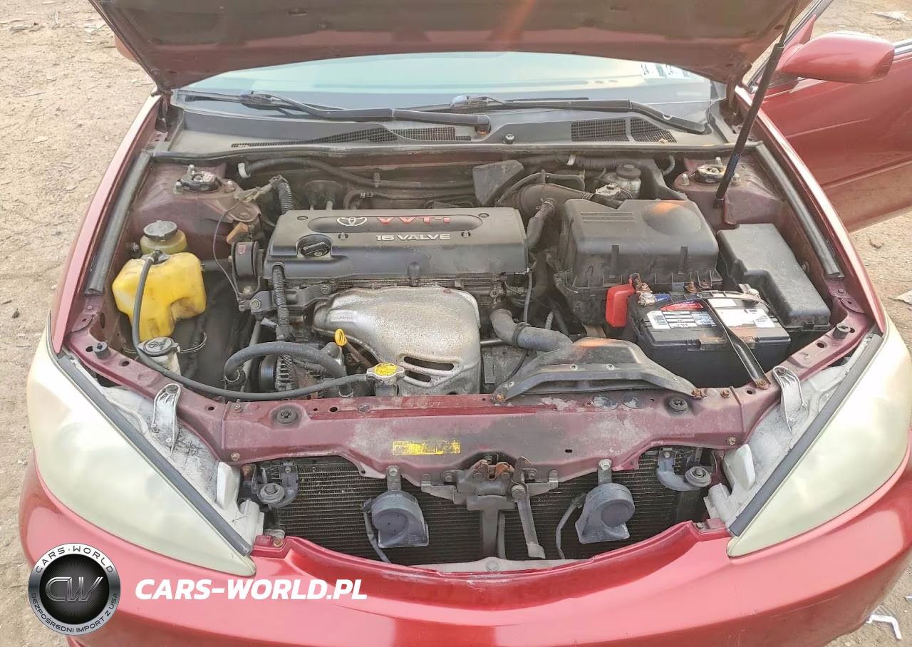 2003 Toyota Camry Le VIN:JTDBE32K330239623 - 11
