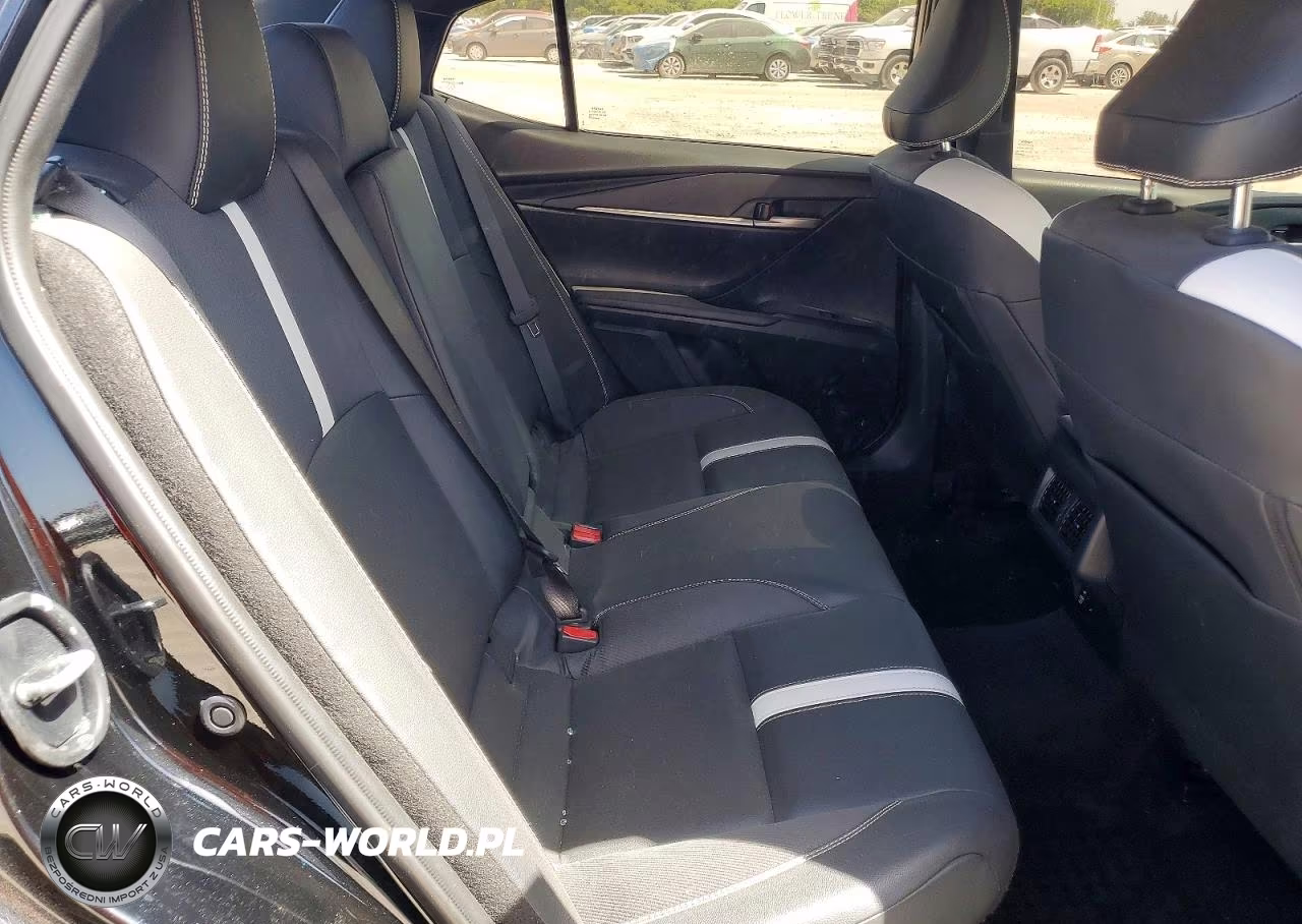 2025 Toyota Camry Se VIN:4T1DAACK0SU187846 - 10