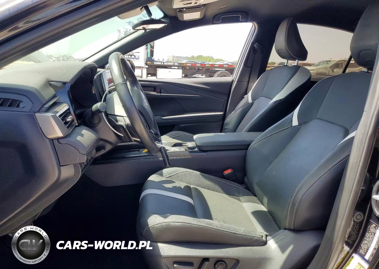 2025 Toyota Camry Se VIN:4T1DAACK0SU187846 - 7