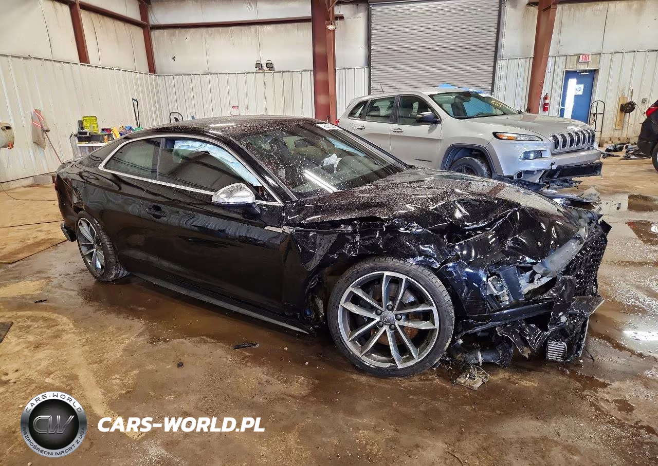 2018 Audi S5 Prestige VIN:WAUR4AF55JA027692 - 4