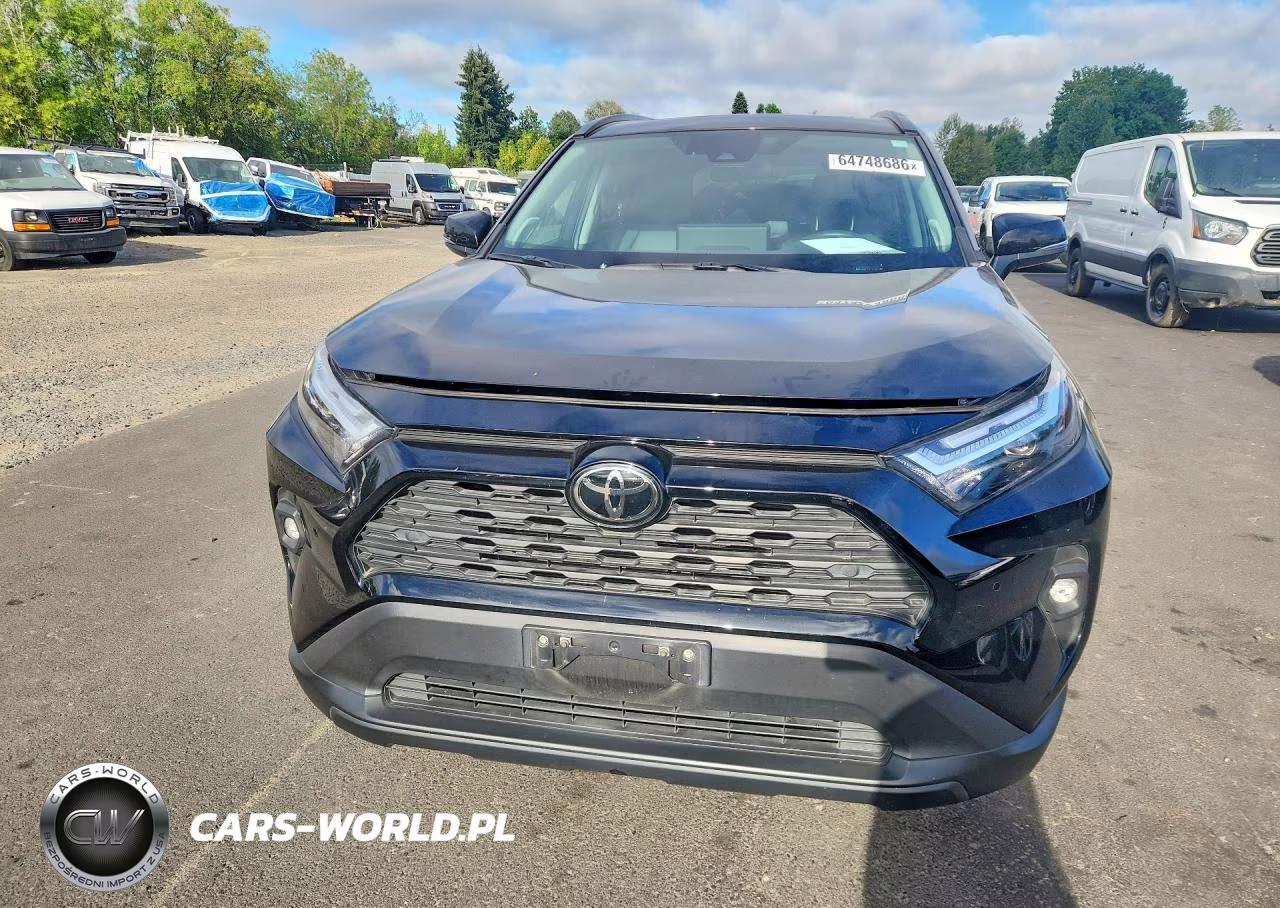 2024 Toyota Rav4 Xle Premium VIN:2T3A1RFV0RC441615 - 5