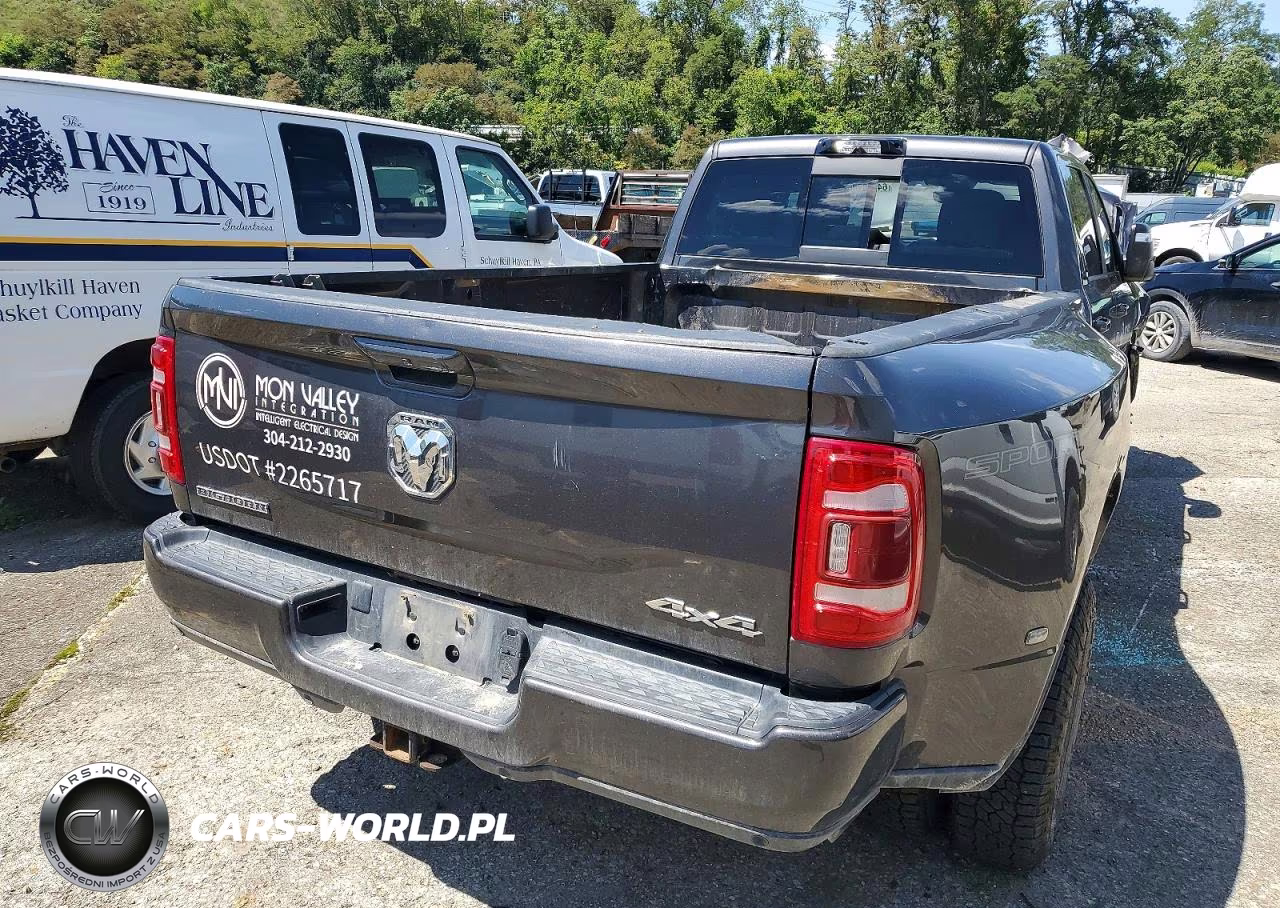 2023 Ram 3500 Big Horn VIN:3C63RRHL9PG596535 - 10