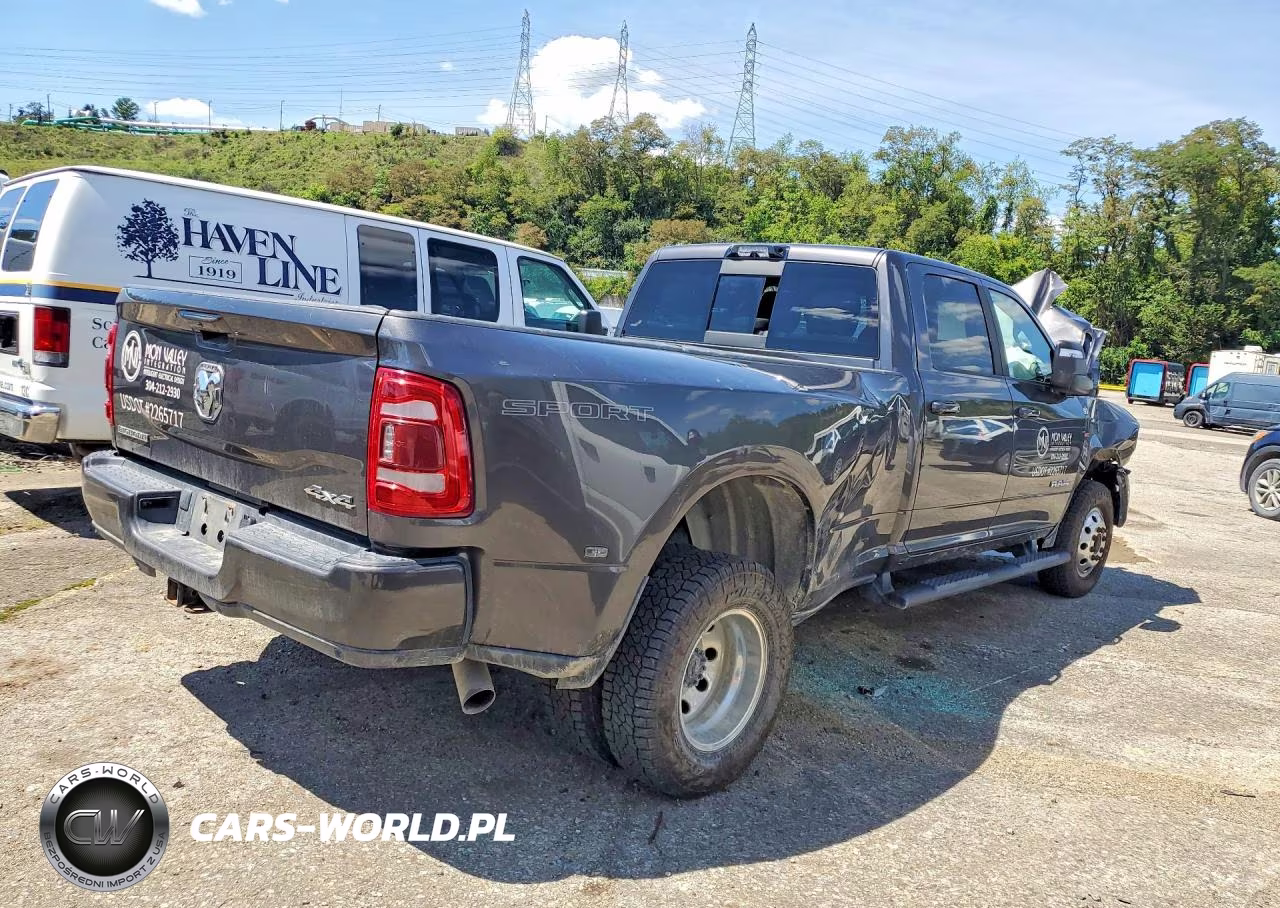 2023 Ram 3500 Big Horn VIN:3C63RRHL9PG596535 - 3