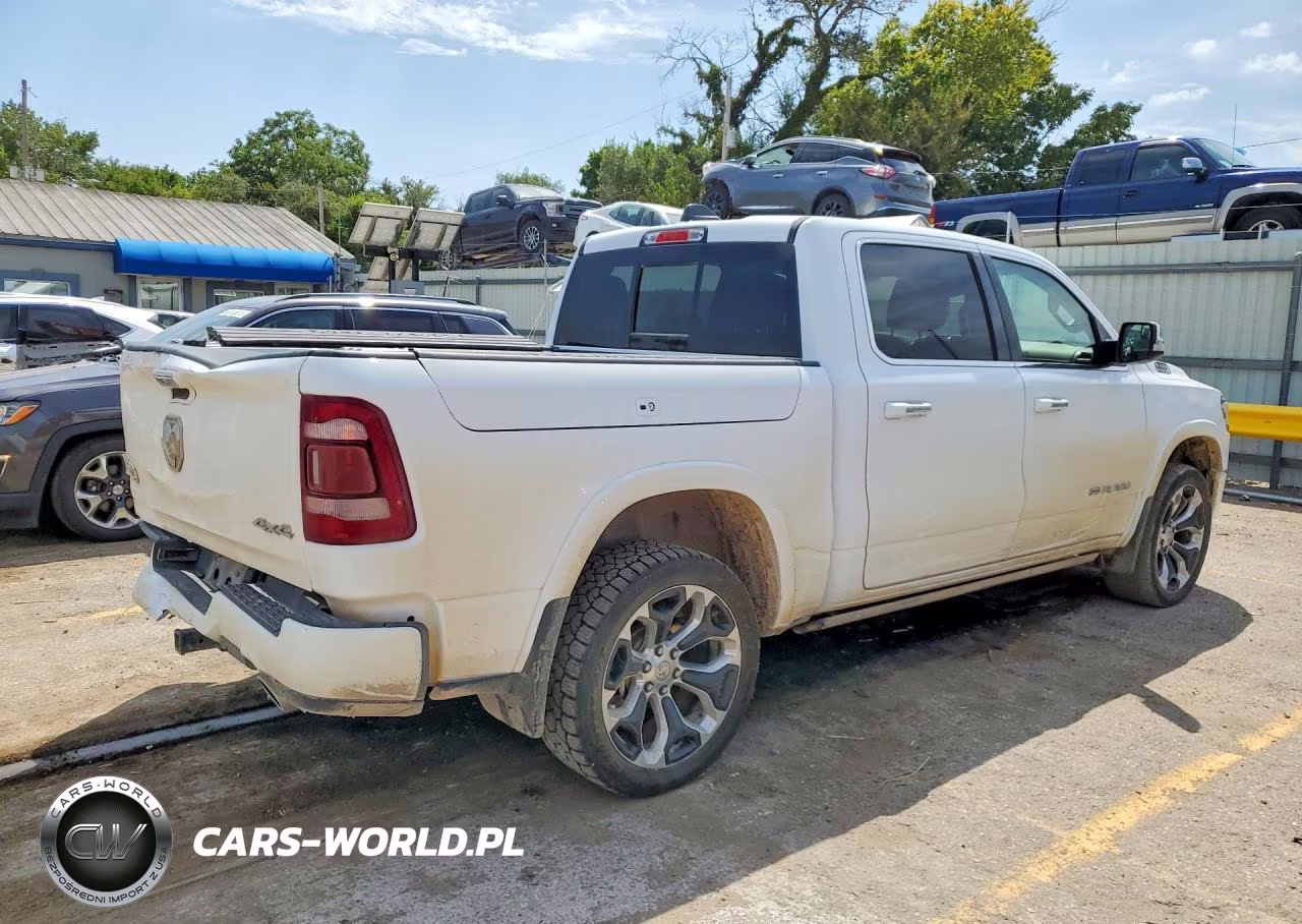 2020 Ram 1500 Longhorn VIN:1C6SRFKT0LN103703 - 3