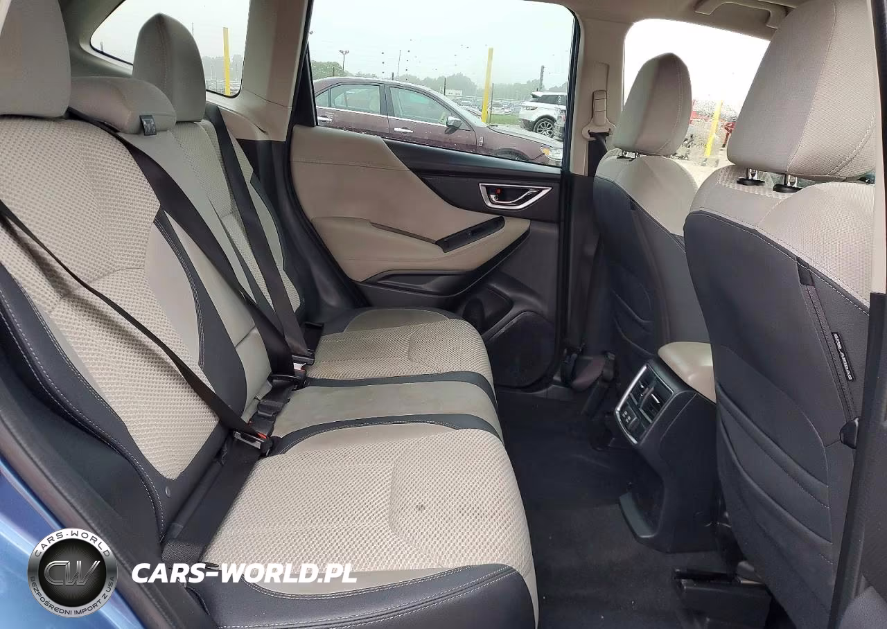 2023 Subaru Forester Premium VIN:JF2SKAEC0PH414159 - 11