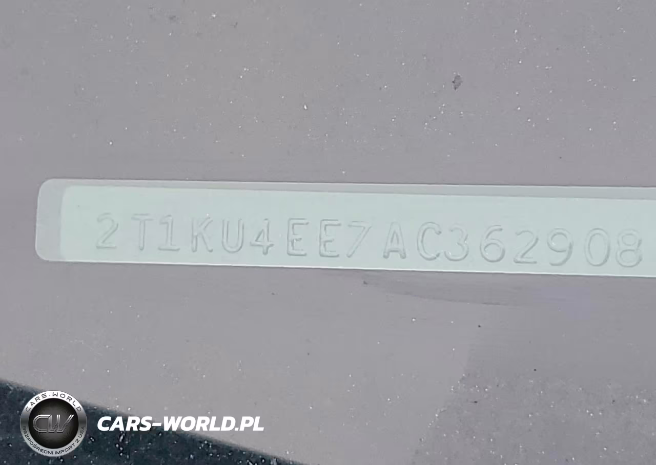 2010 Toyota Matrix Base VIN:2T1KU4EE7AC362908 - 12