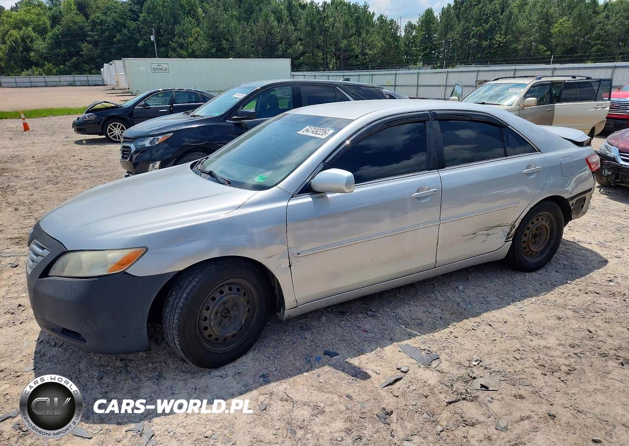 2007 Toyota Camry Le – zdjęcie 1 z 12