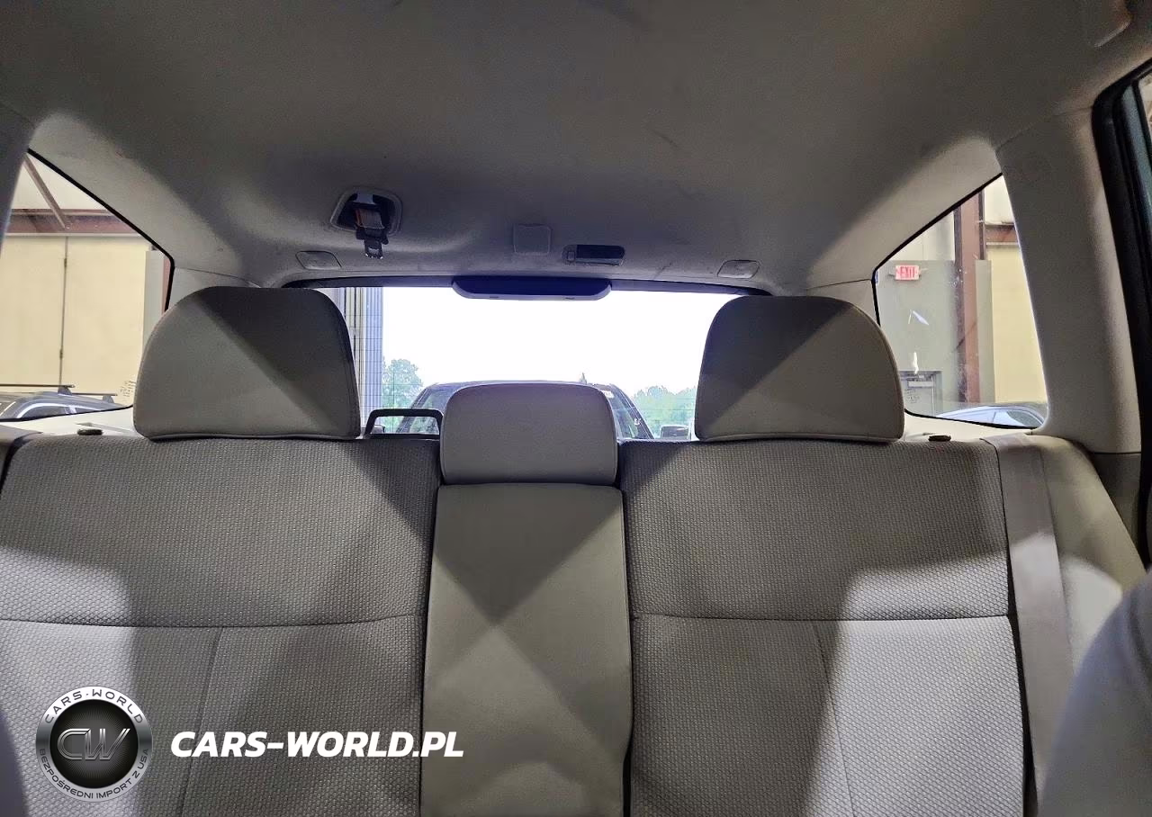 2013 Subaru Forester 2.5X VIN:JF2SHABC1DH422303 - 10