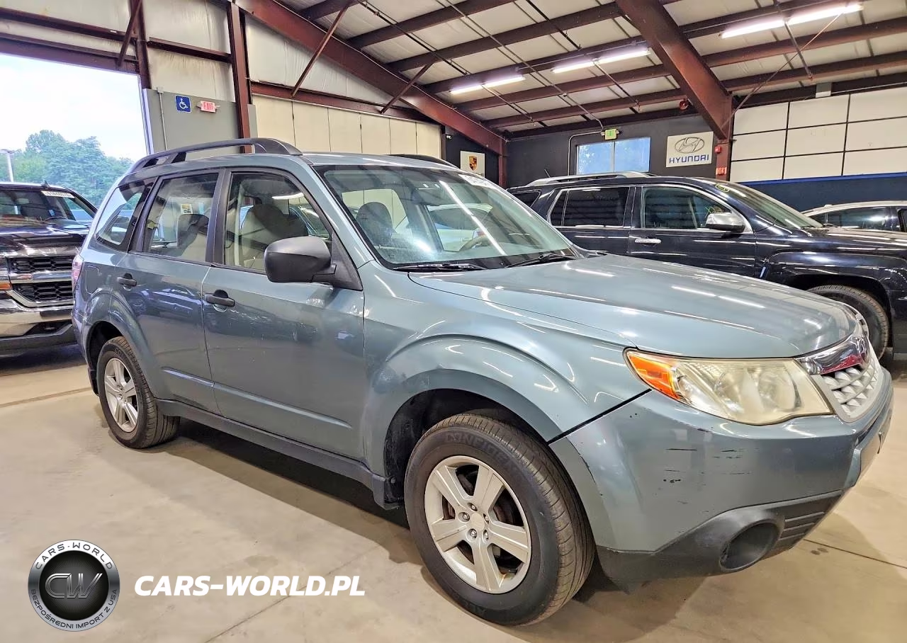 2013 Subaru Forester 2.5X VIN:JF2SHABC1DH422303 - 4