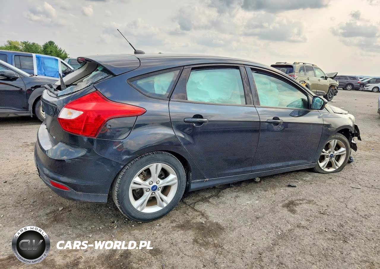 2012 Ford Focus Se VIN:1FAHP3K24CL413871 - 3
