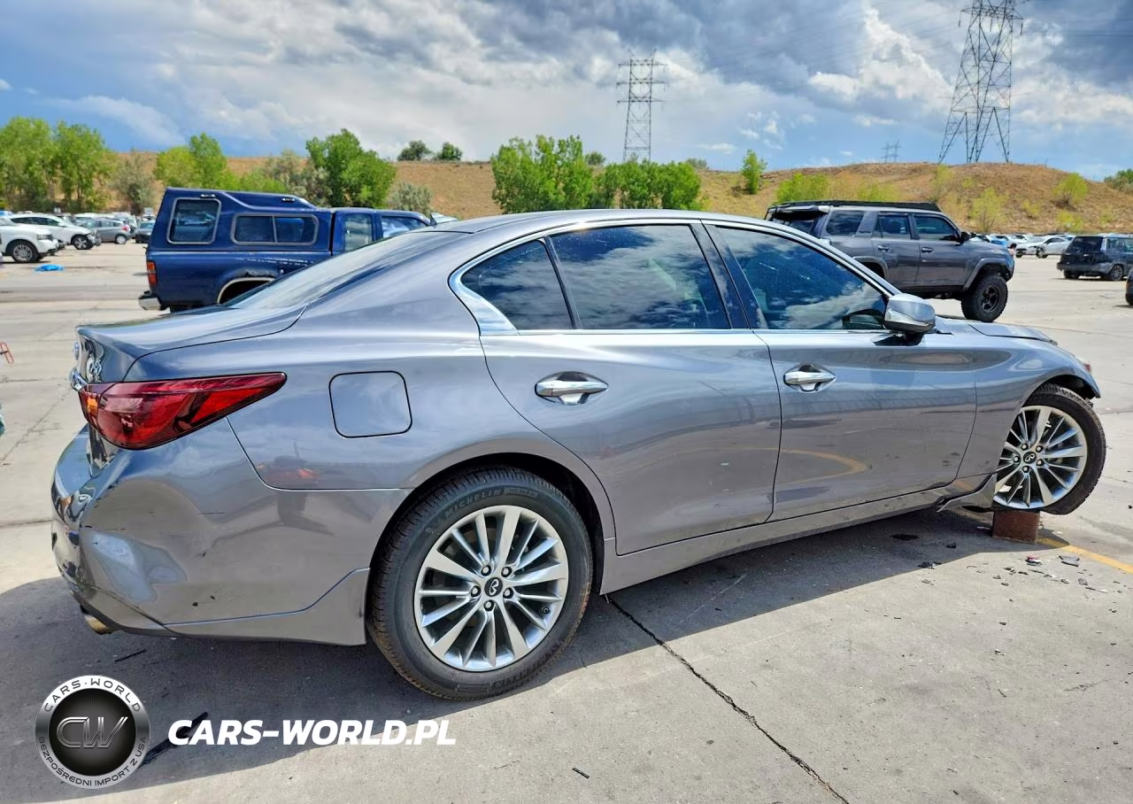 2018 Infiniti Q50 3.0T Luxe VIN:JN1EV7AR4JM435632 - 3