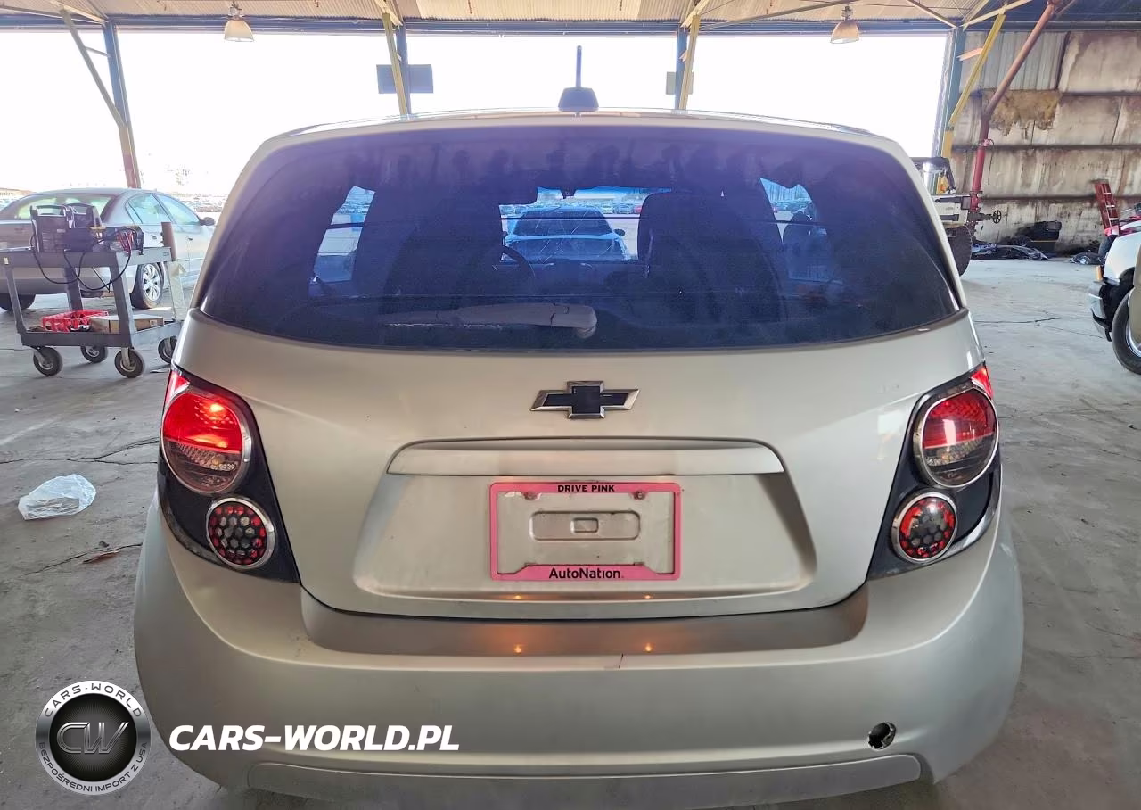 2015 Chevrolet Sonic Lt VIN:1G1JC6SHXF4125065 - 6