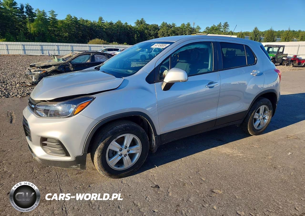2020 Chevrolet Trax Ls VIN:3GNCJNSB2LL117907 - 1