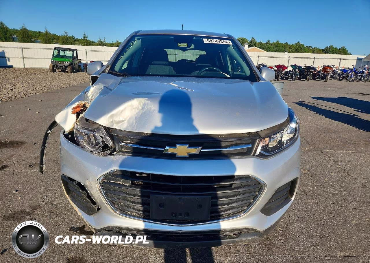 2020 Chevrolet Trax Ls VIN:3GNCJNSB2LL117907 - 5