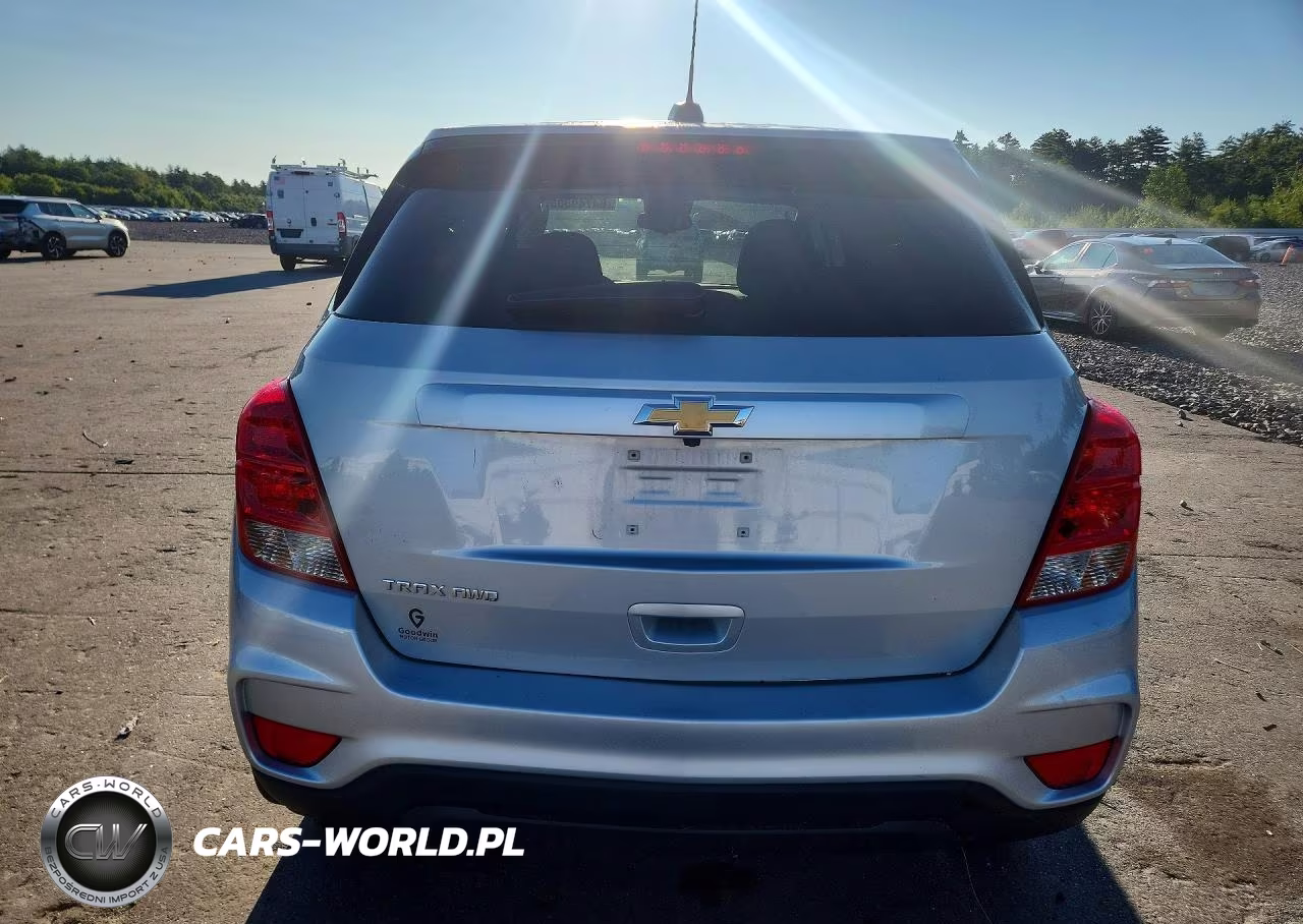 2020 Chevrolet Trax Ls VIN:3GNCJNSB2LL117907 - 6