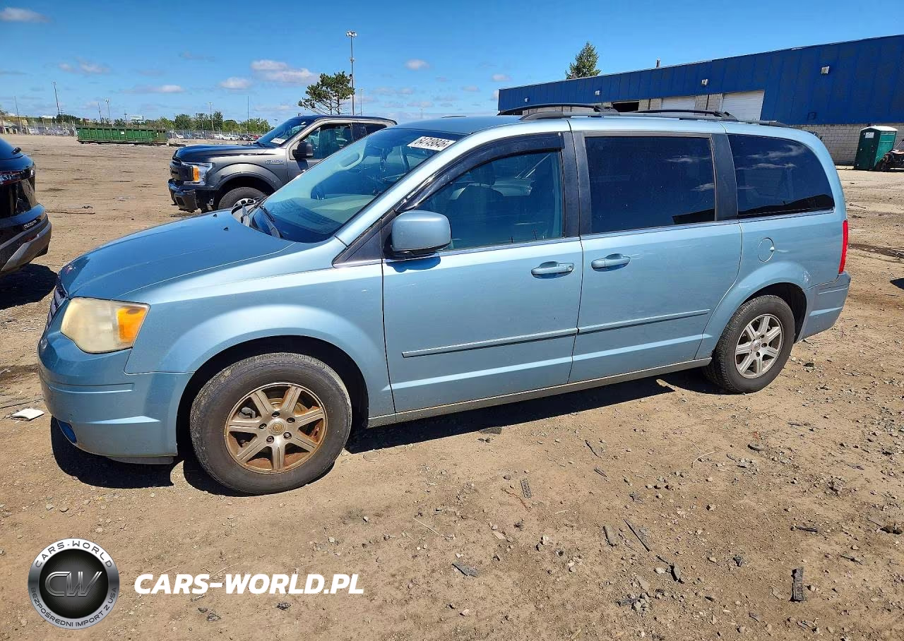 2008 Chrysler Town & Country Touring