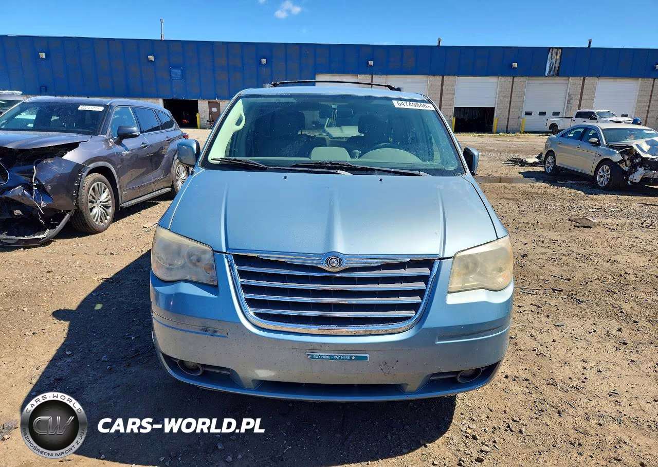 2008 Chrysler Town & Country Touring VIN:2A8HR54P28R114797 - 5