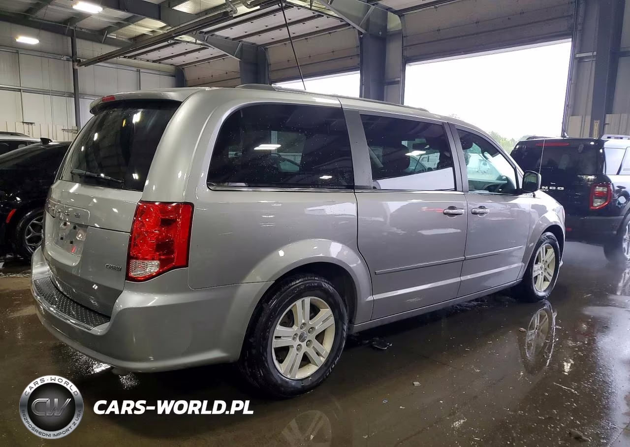 2013 Dodge Grand Caravan Crew VIN:2C4RDGDG9DR648394 - 3