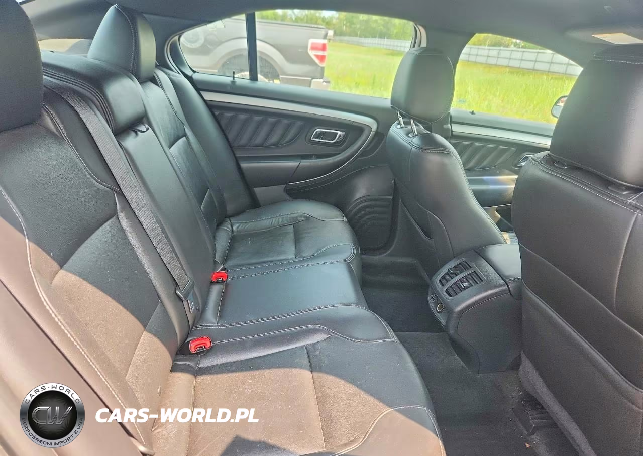 2015 Ford Taurus Sel VIN:1FAHP2H85FG113582 - 10
