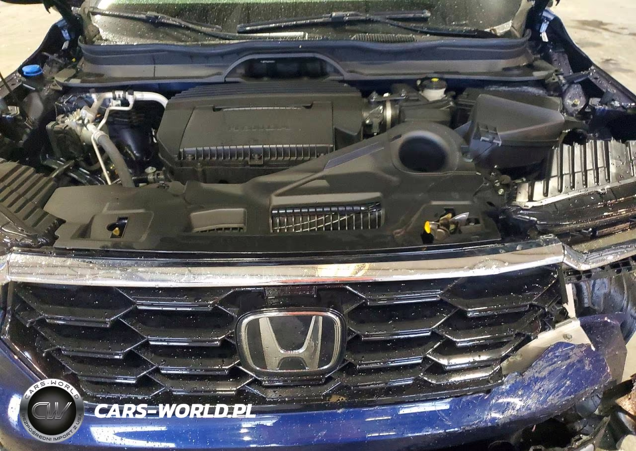 2025 Honda Pilot Touring VIN:5FNYG2H70SB041115 - 11