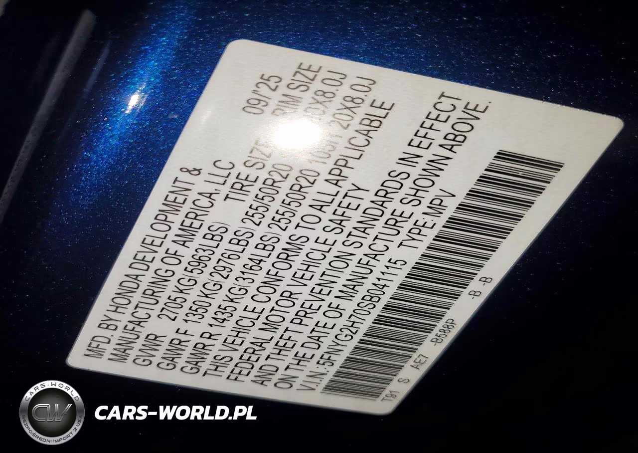 2025 Honda Pilot Touring VIN:5FNYG2H70SB041115 - 12