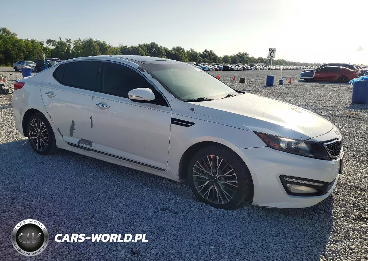 2013 Kia Optima Sx VIN:5XXGR4A65DG093357 - 4