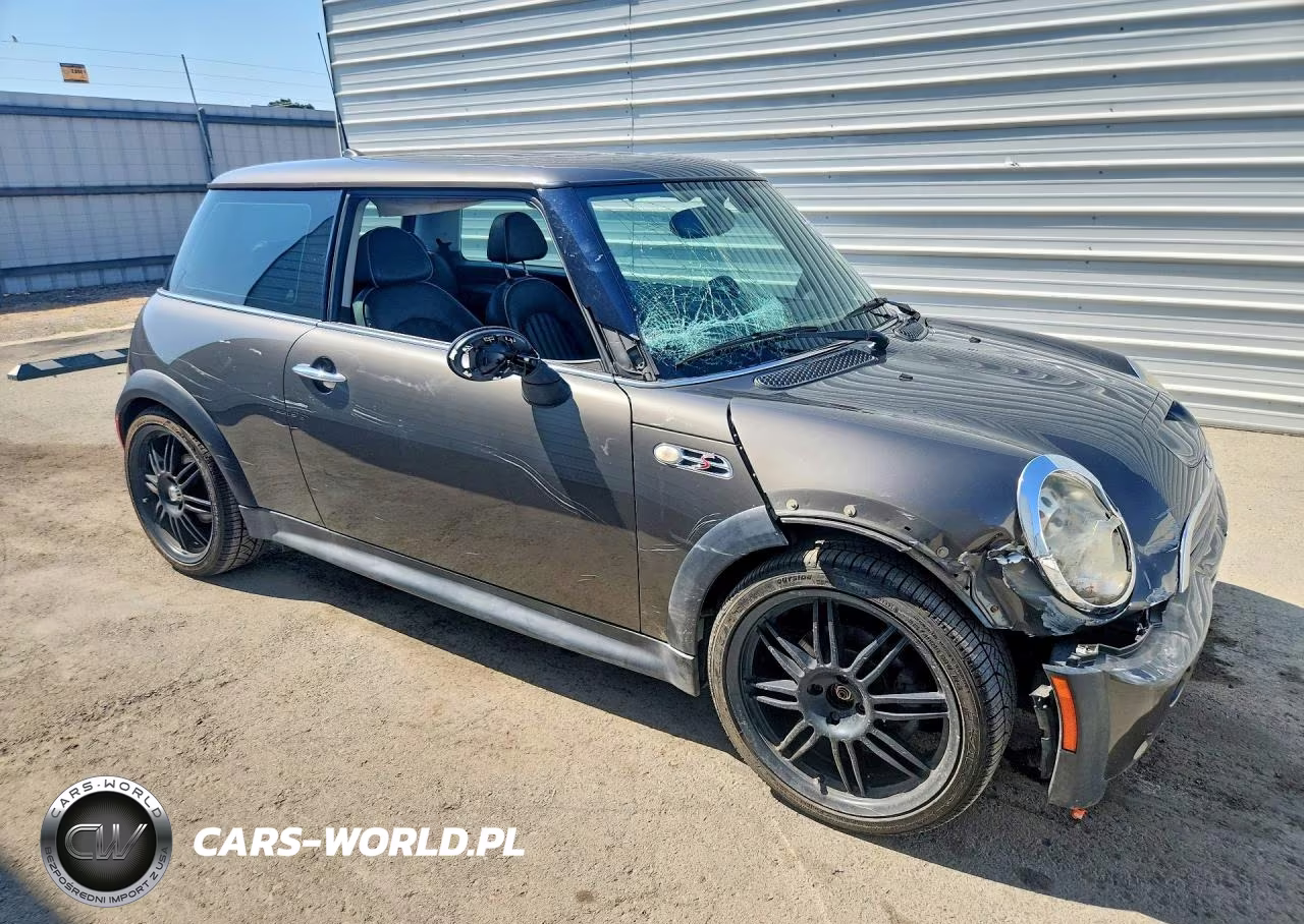 2006 Mini Cooper S VIN:WMWRE33566TN25392 - 4