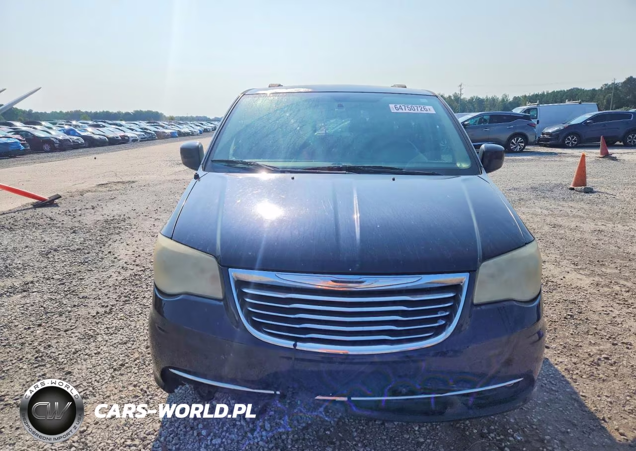 2011 Chrysler Town & Country Touring VIN:2A4RR5DG4BR655802 - 5
