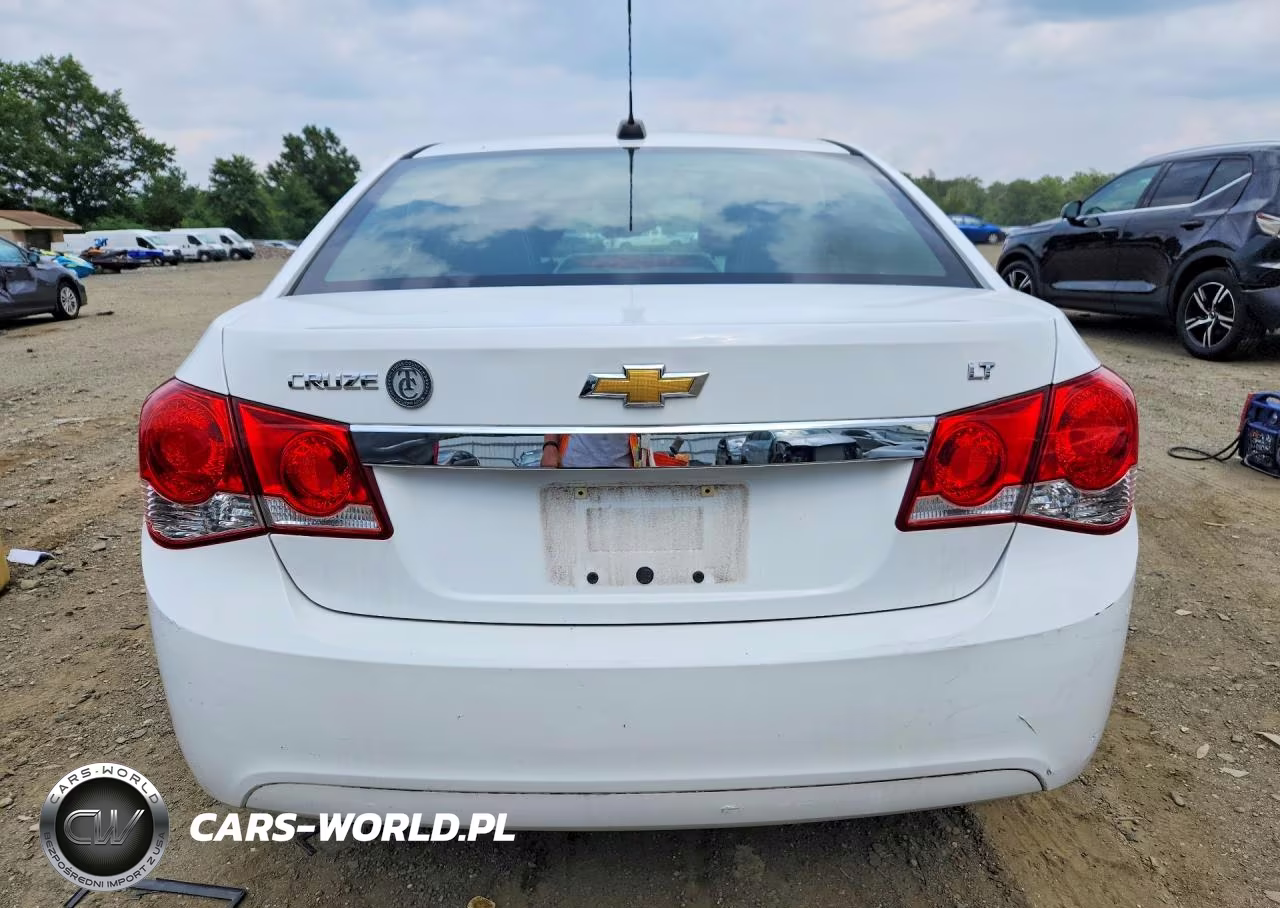 2015 Chevrolet Cruze Lt VIN:1G1PE5SBXF7152243 - 6