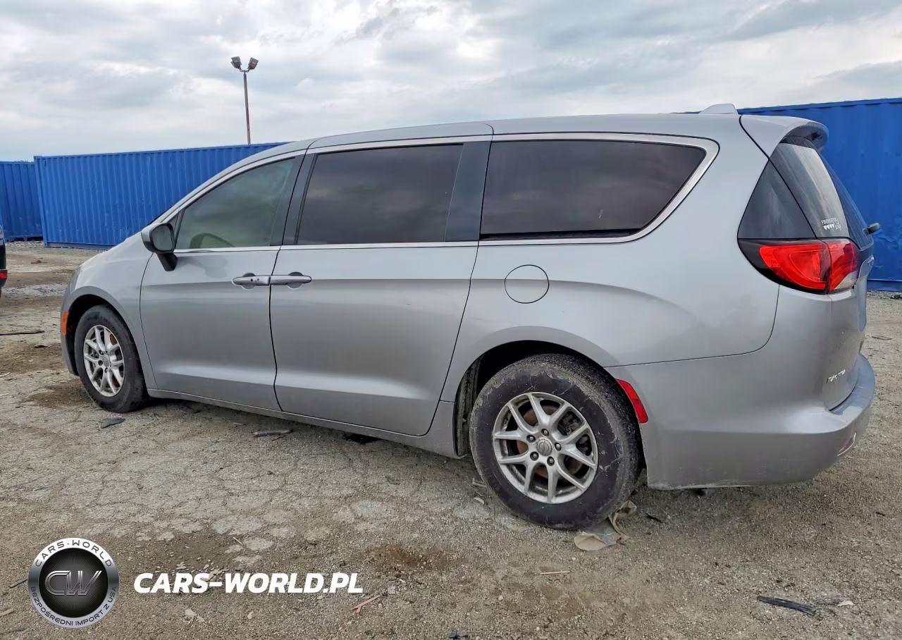 2017 Chrysler Pacifica Lx VIN:2C4RC1CG1HR723600 - 2