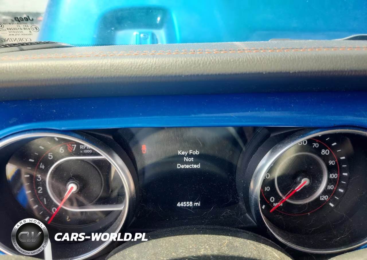 2022 Jeep Gladiator Mojave VIN:1C6JJTEG8NL163484 - 9