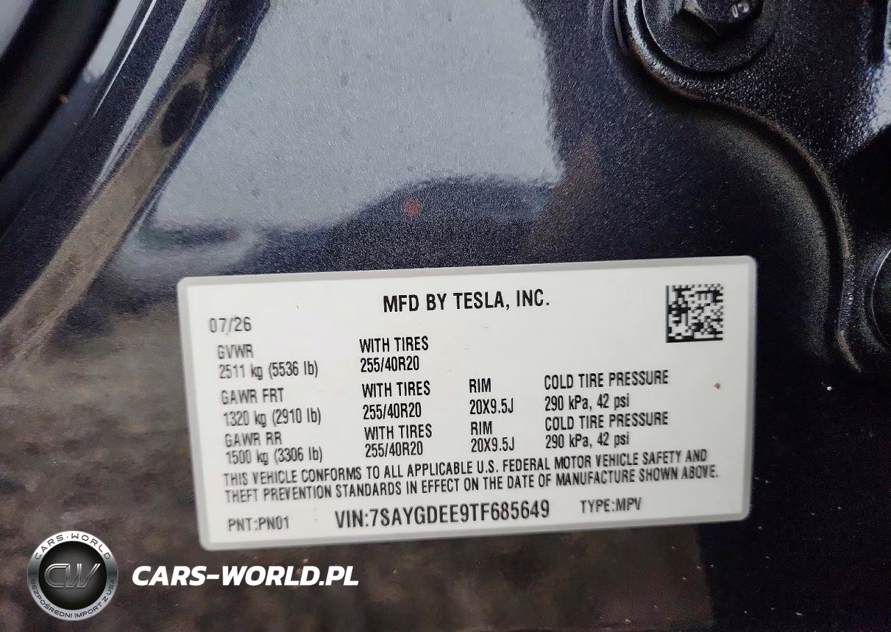2026 Tesla Model Y VIN:7SAYGDEE9TF685649 - 13