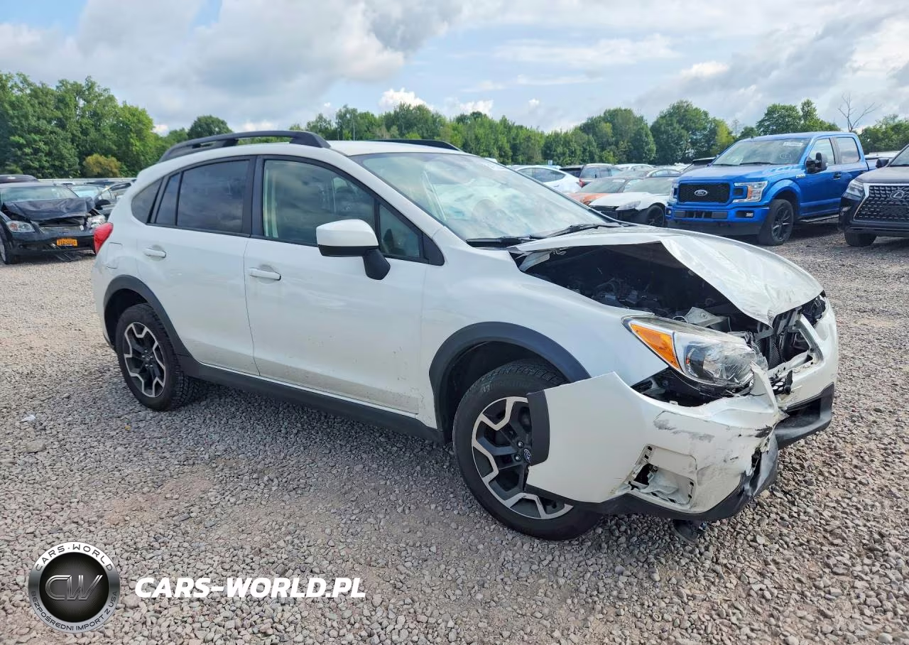 2017 Subaru Crosstrek Premium VIN:JF2GPADC8H8256387 - 4