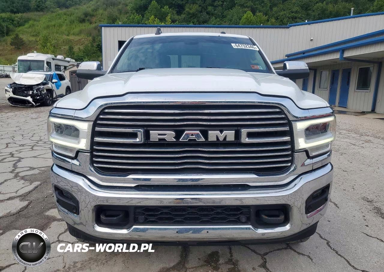 2019 Ram 2500 Laramie VIN:3C6UR5FL0KG537754 - 5